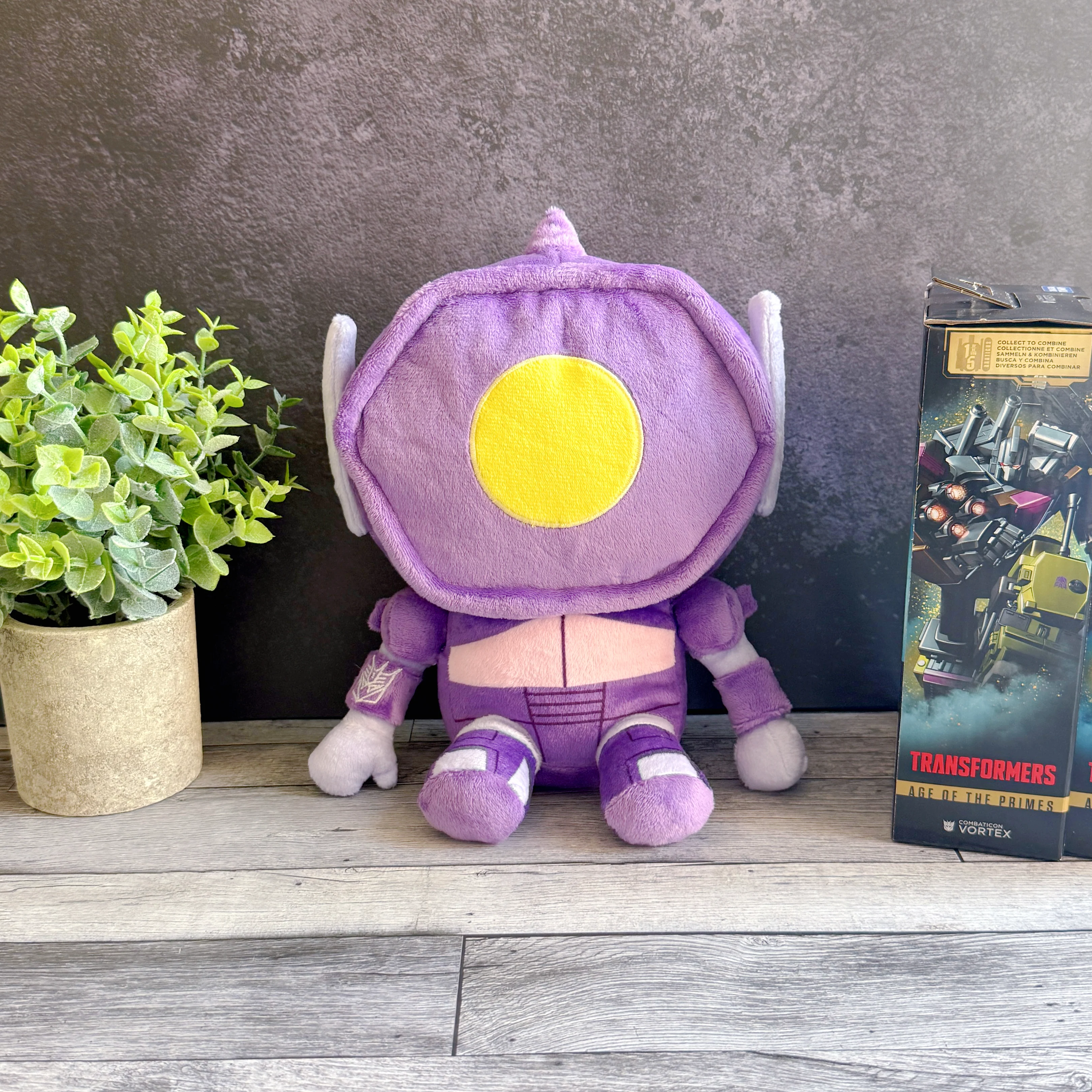 Transformers Shockwave Plush - Image 3